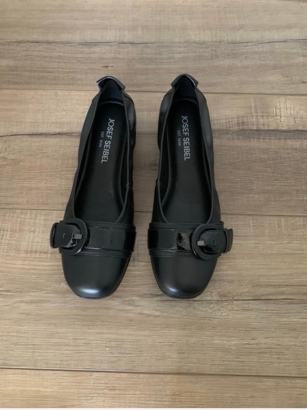 NEW Josef Seibel Leather Buckle Ballet Flats in Black Size 7 / EU 38
